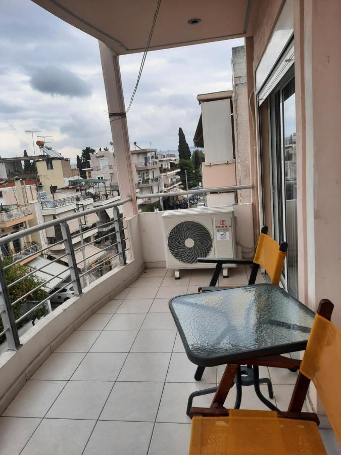 One Bedroom New With Large Living